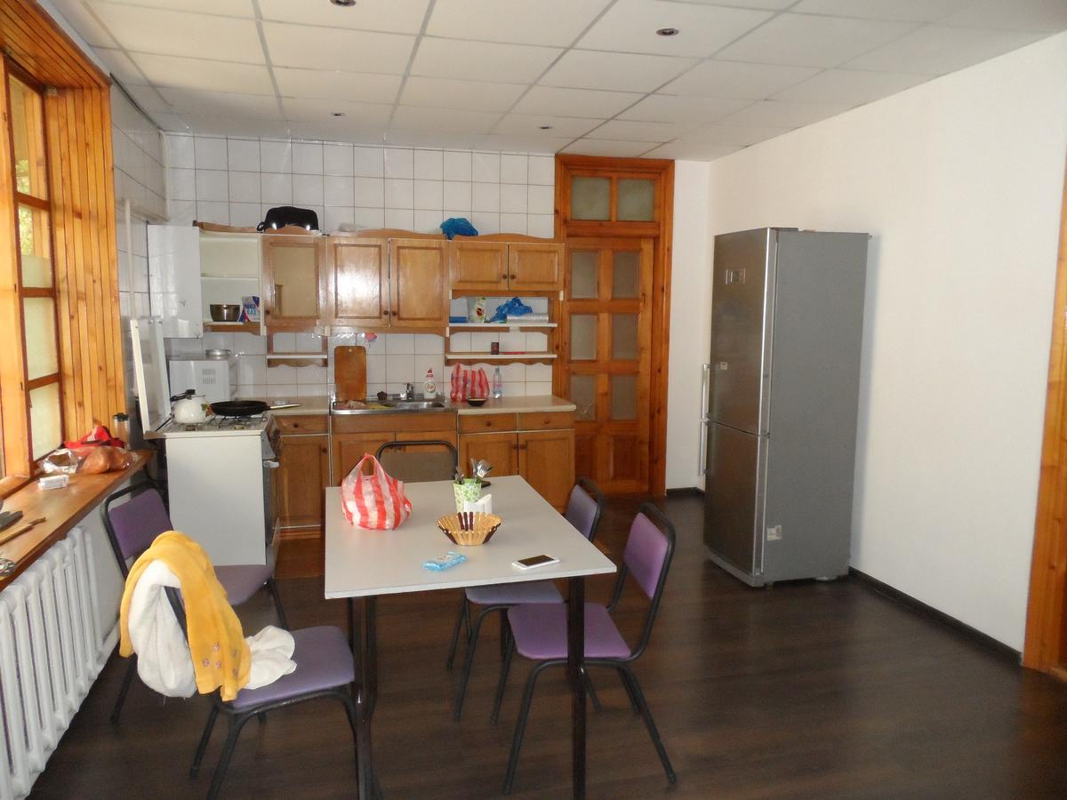 Freedom Hostel 알마티 외부 사진